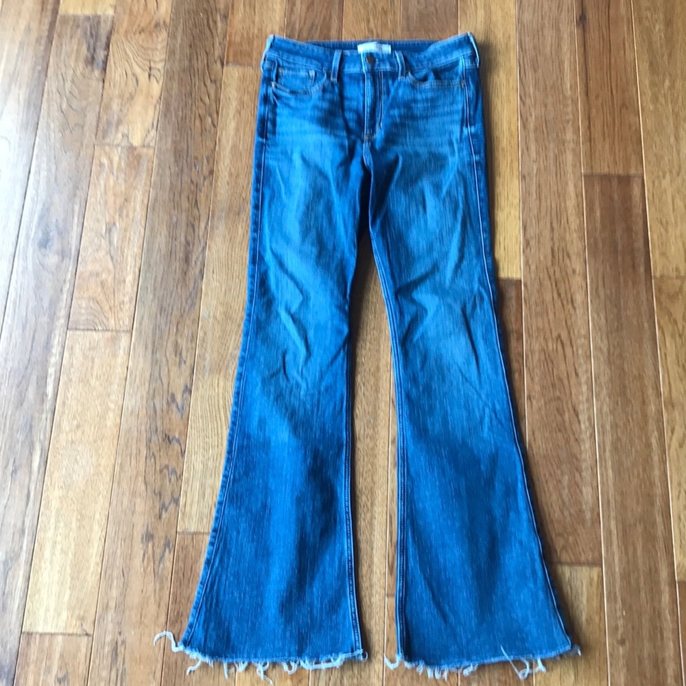 Hollister jeans, size 28